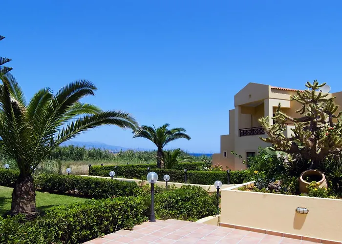 Silver Beach Hotel&Apartments
