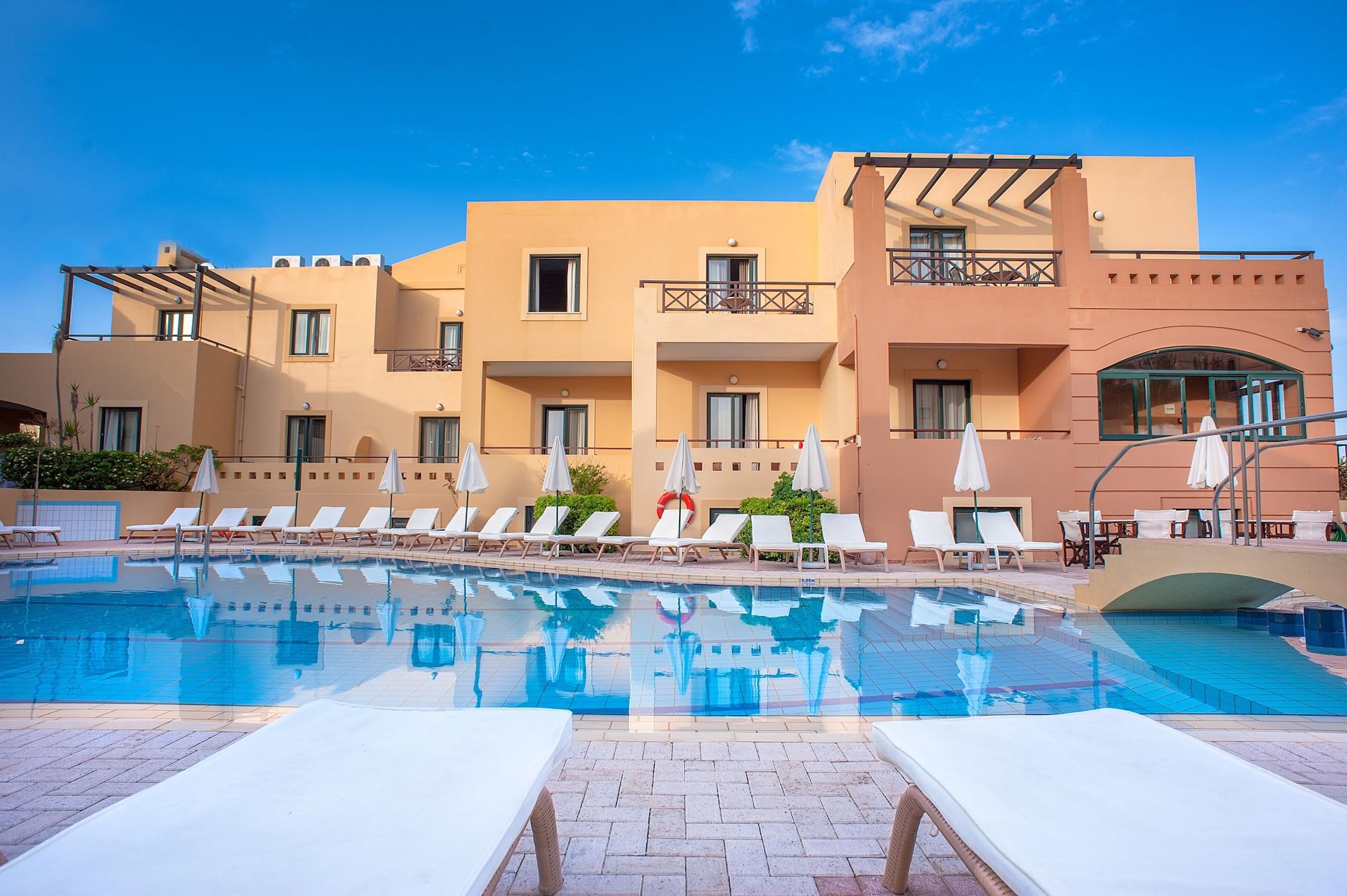 Hotel Silver Hotel&apartments 4*