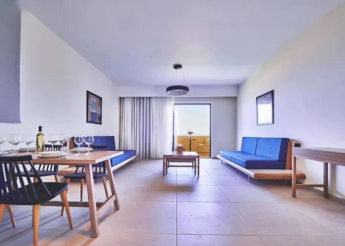 Silver Beach Hotel & Apartments